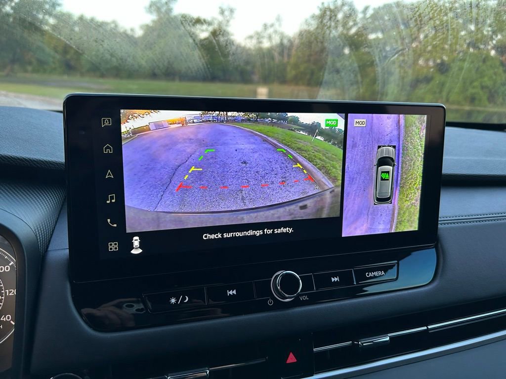 Used 2025 Mitsubishi Outlander SE image 25