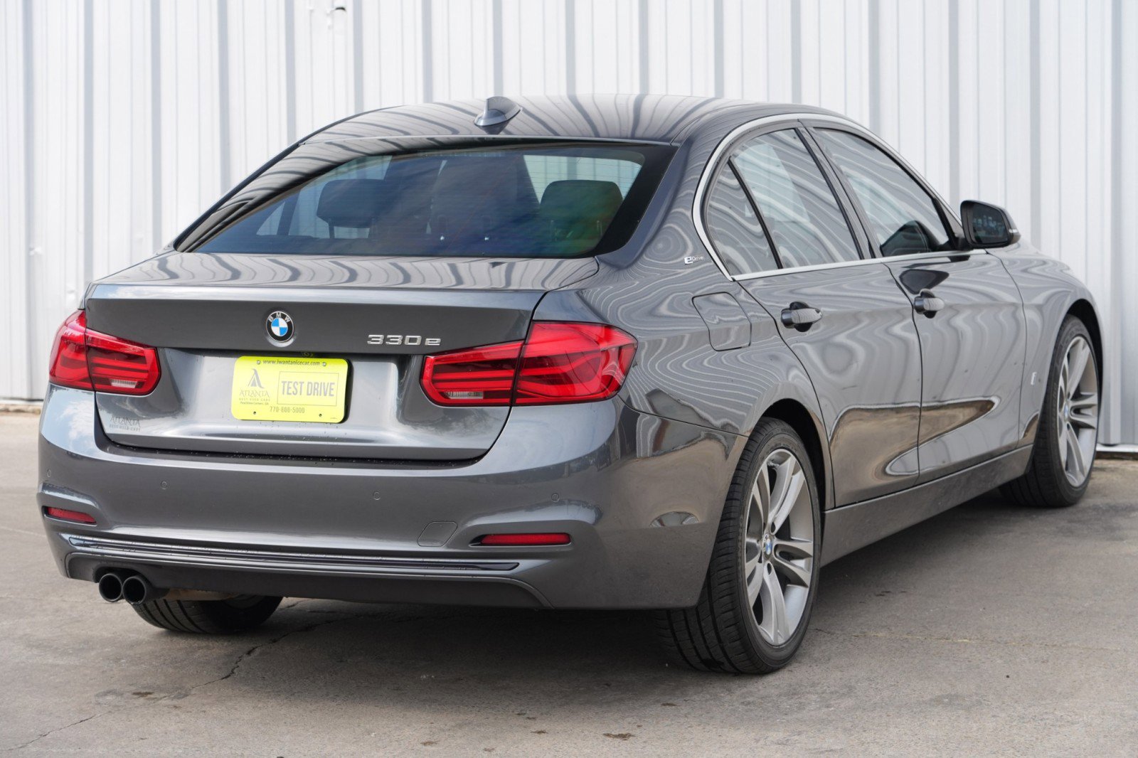Used 2017 BMW 330e image 49