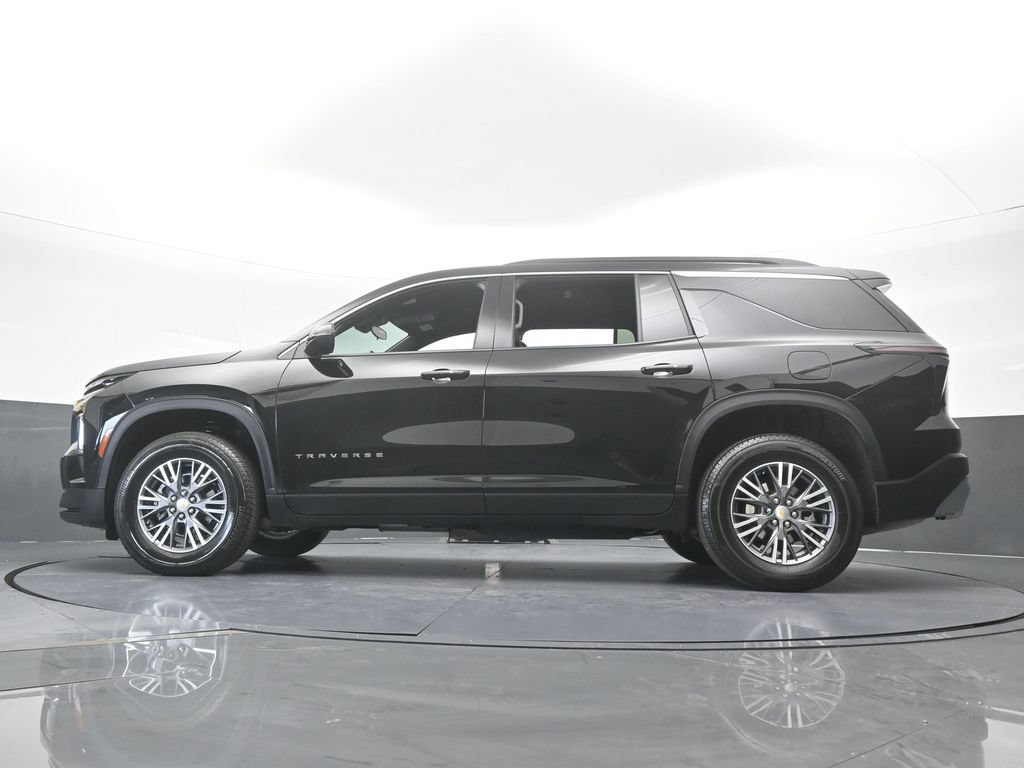 Used 2026 Chevrolet Traverse LT FWD image 56