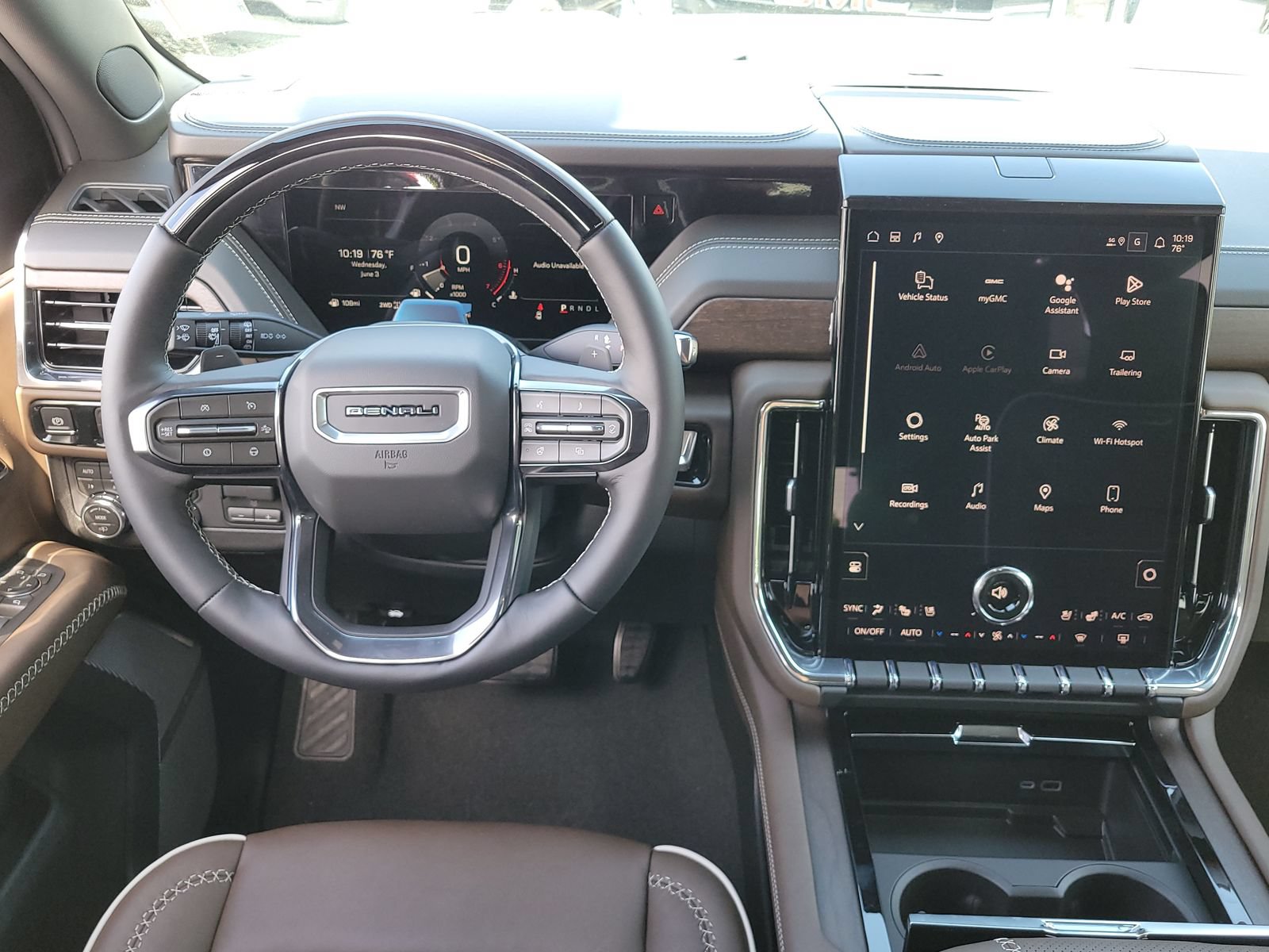 New 2026 GMC Yukon Denali Ultimate AWD/4WD image 9