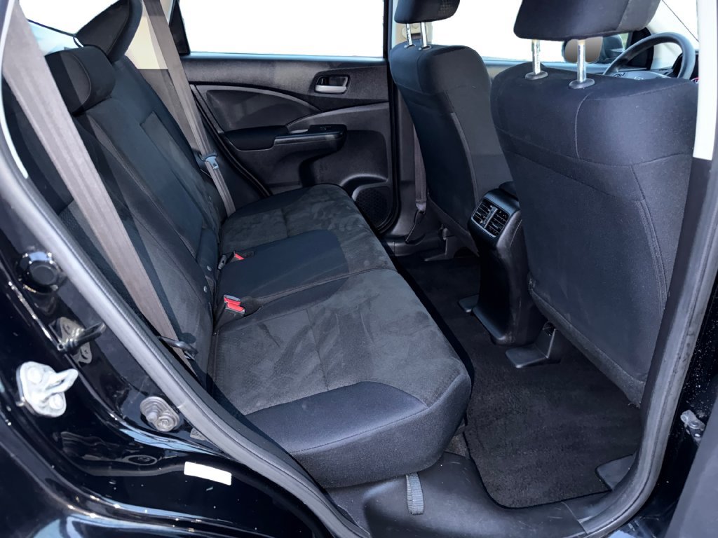 Used 2015 Honda CR-V LX image 9