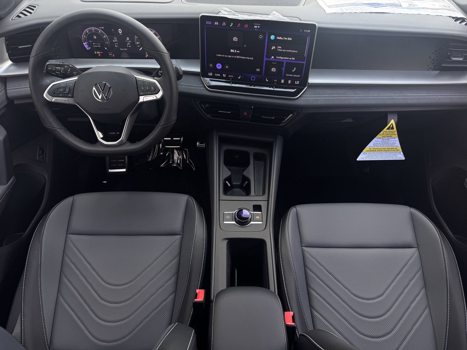 New 2026 Volkswagen Tiguan SE R-Line FWD image 14