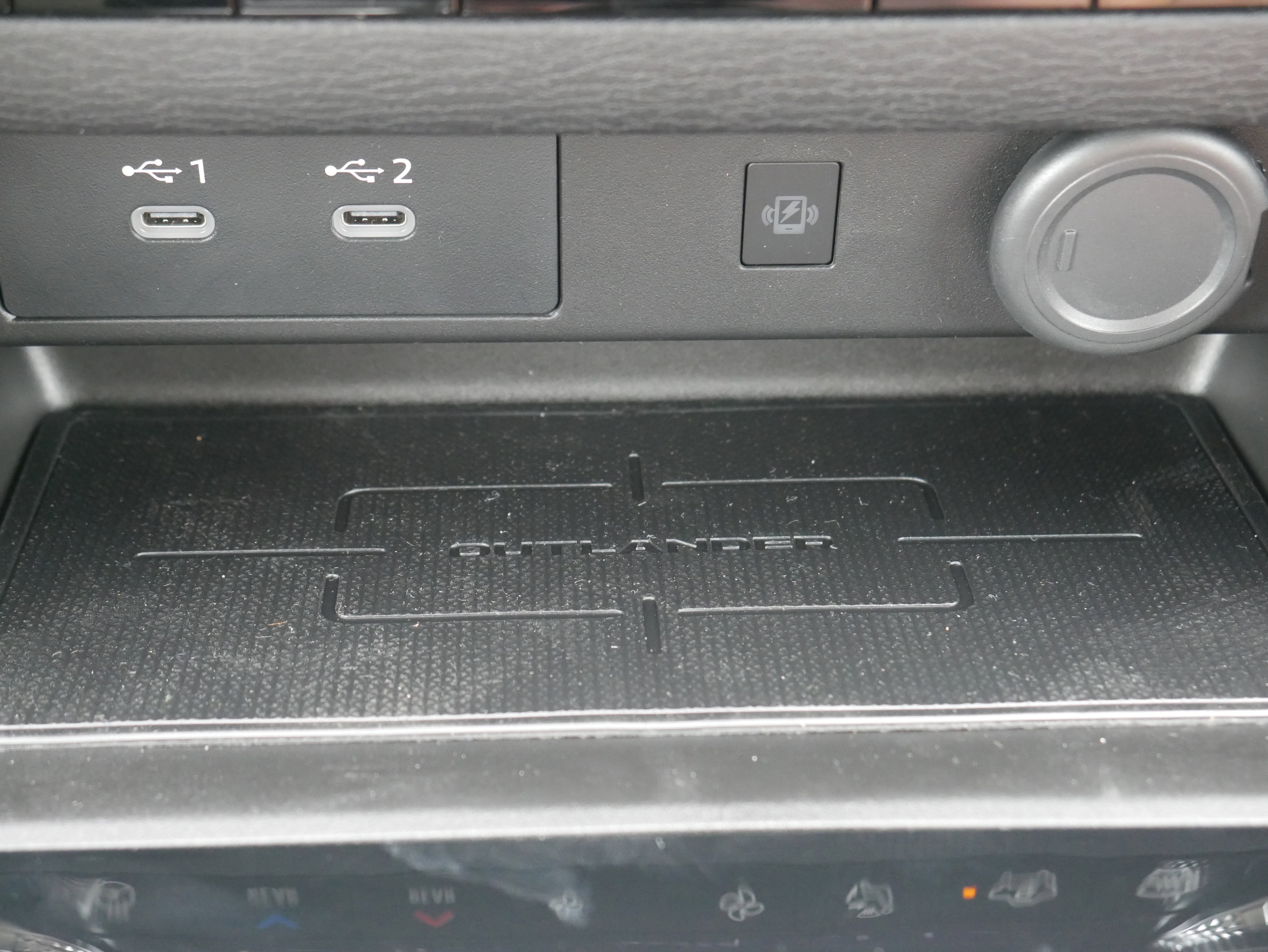 New 2025 Mitsubishi Outlander SEL image 21