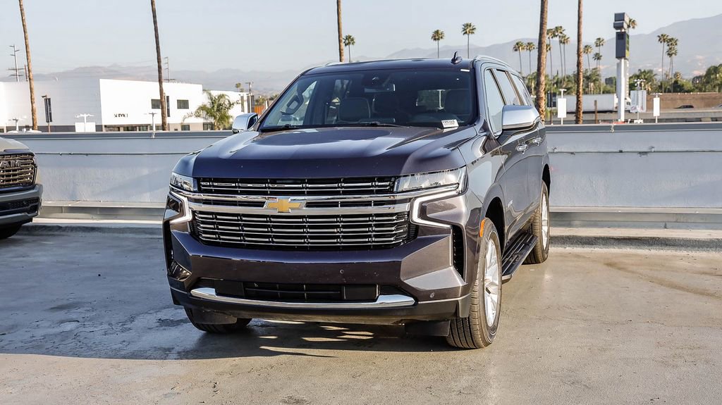 Used 2024 Chevrolet Tahoe Premier image 3