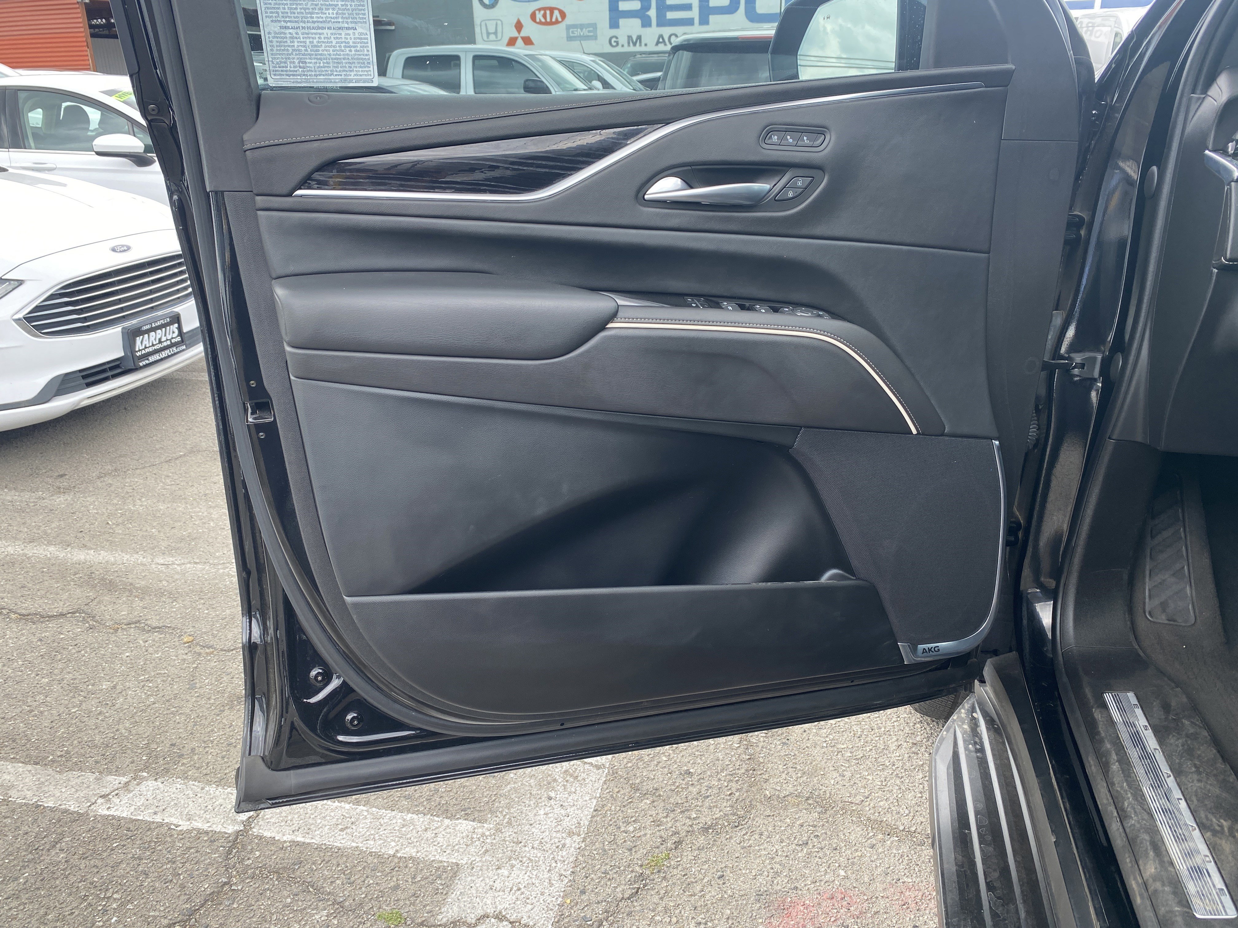 Used 2021 Cadillac Escalade ESV Sport AWD/4WD image 15