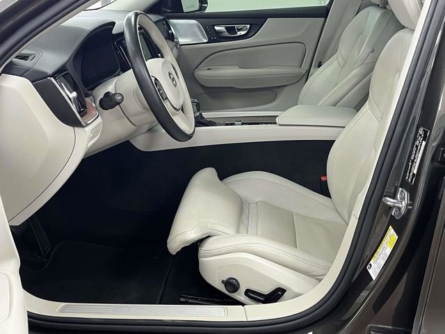 Used 2019 Volvo S60 T6 Inscription image 16