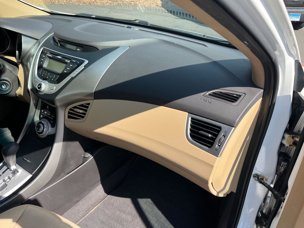 Used 2012 Hyundai Elantra GLS w/ Preferred Pkg 3 image 15