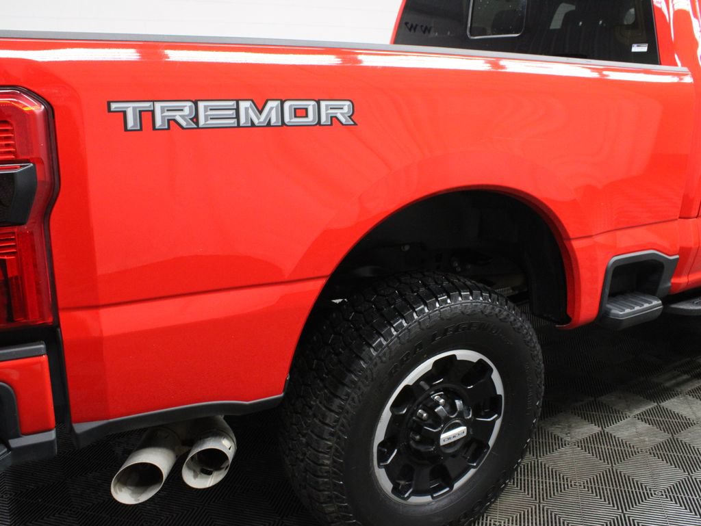 Used 2026 Ford F350 Lariat w/ Tremor Off-Road Package AWD/4WD image 45