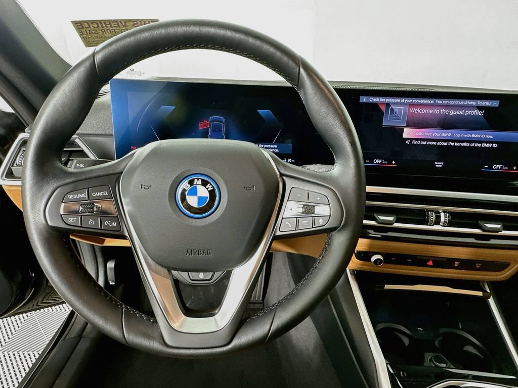 Certified 2023 BMW i4 eDrive35 w/ Premium Package RWD image 11