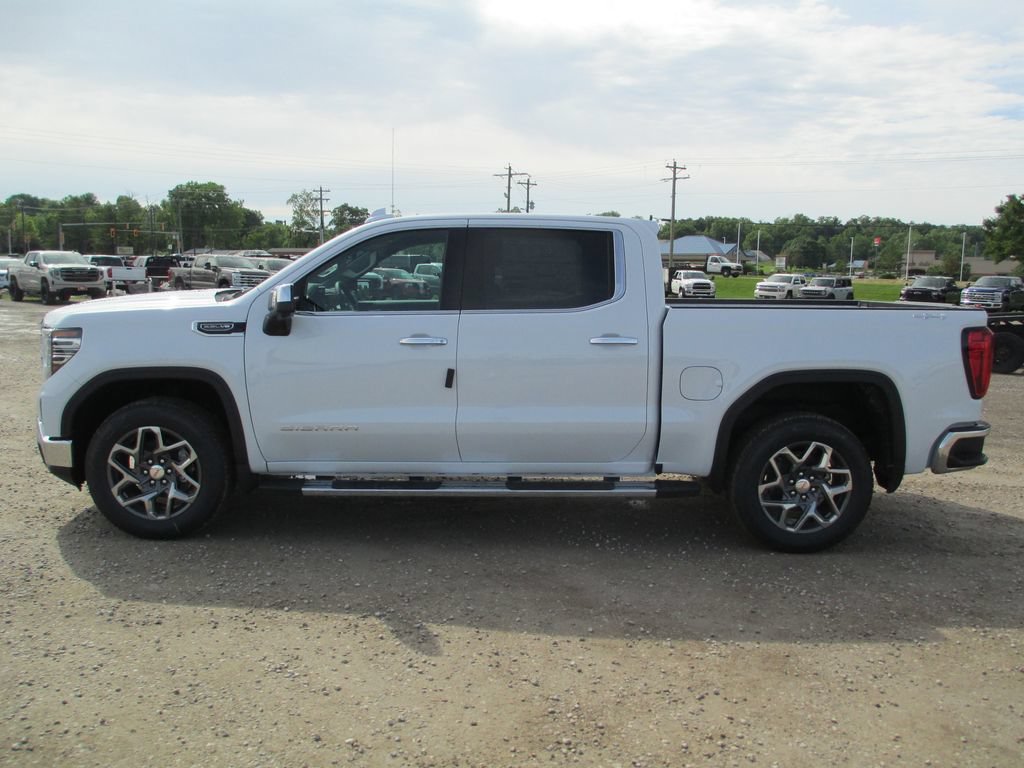 New 2026 GMC Sierra 1500 SLT w/ SLT Premium Package AWD/4WD image 10
