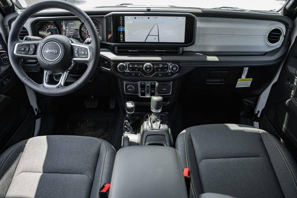 New 2025 Jeep Wrangler Sahara w/ Technology Group image 22