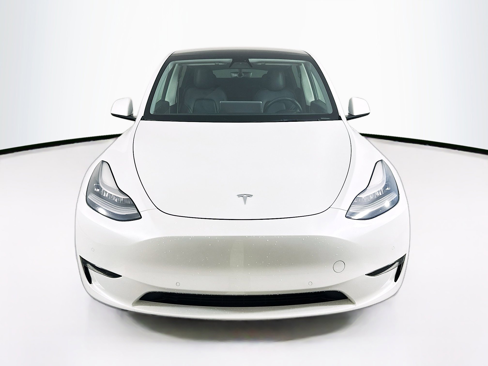 Used 2021 Tesla Model Y Long Range AWD/4WD image 2