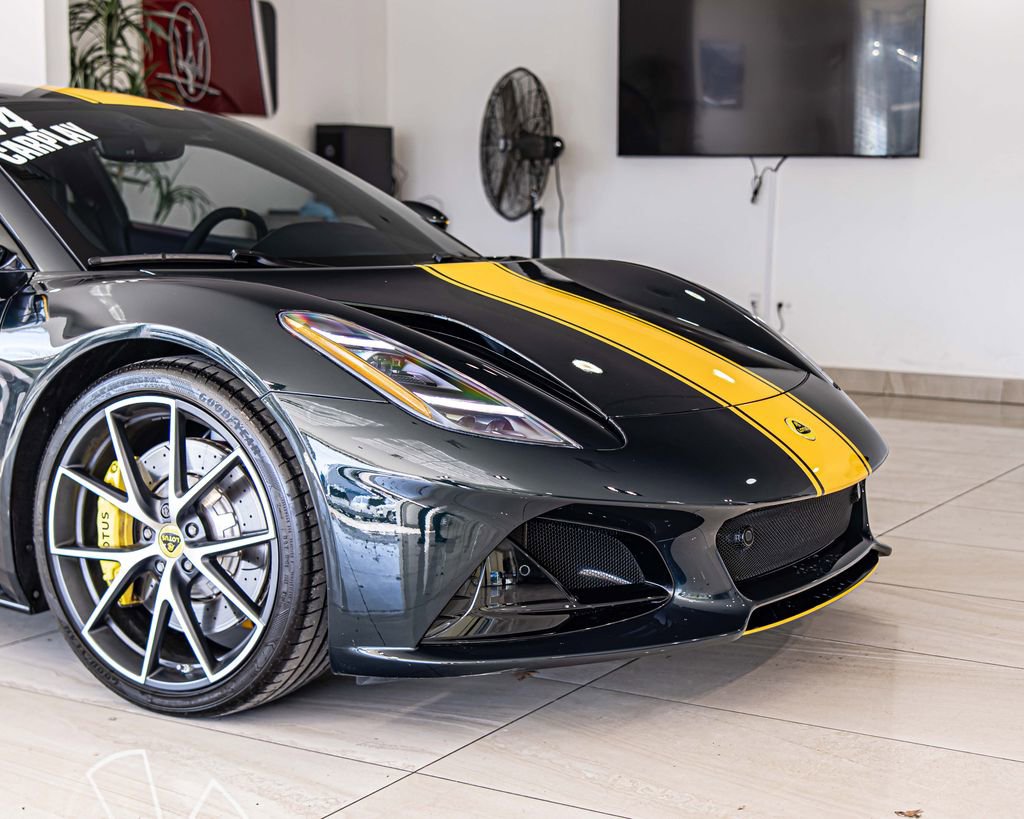 Used 2024 Lotus Emira First Edition image 3