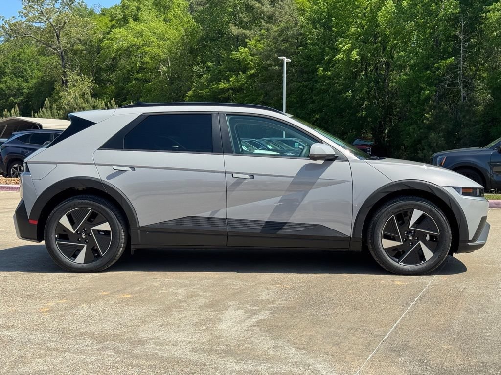 New 2025 Hyundai Ioniq 5 SEL RWD image 11