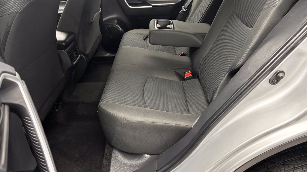 Certified 2025 Toyota RAV4 LE FWD image 30