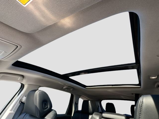 Used 2023 Acura MDX SH-AWD image 23