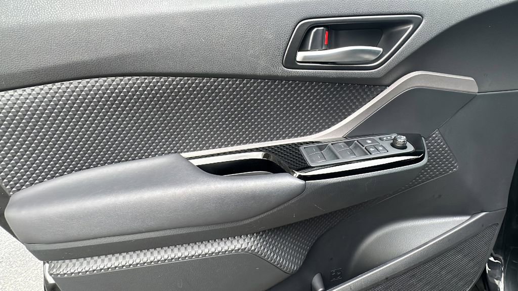 Used 2022 Toyota C-HR Nightshade image 14