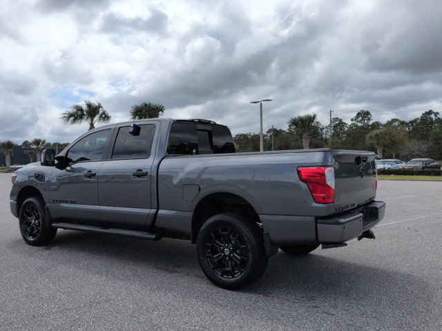 Used 2019 Nissan Titan SV w/ SV Convenience Package AWD/4WD image 7