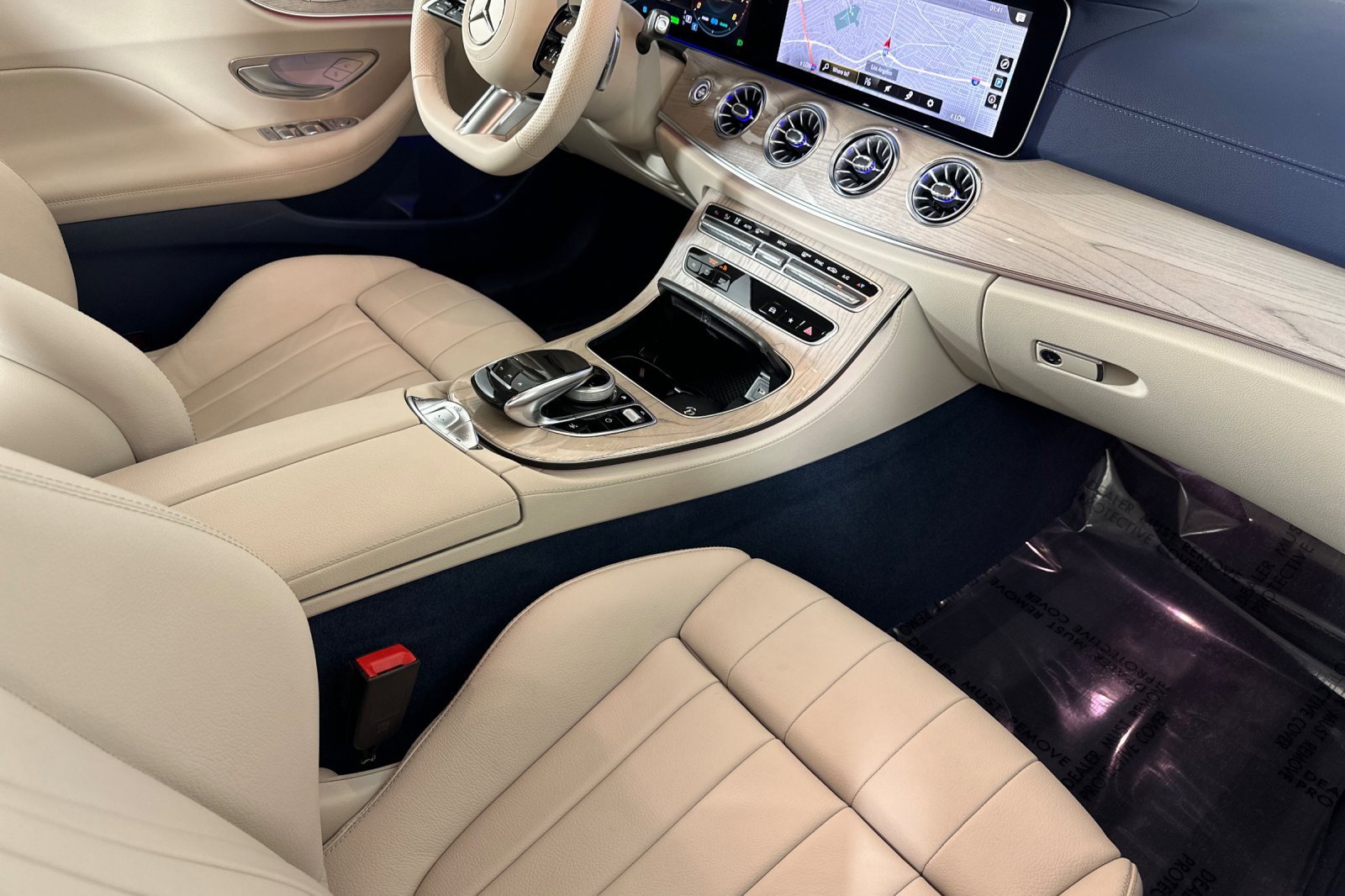 Used 2023 Mercedes-Benz E 450 4MATIC Cabriolet image 13