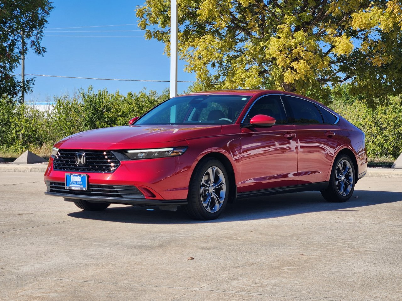 Used 2024 Honda Accord EX image 3