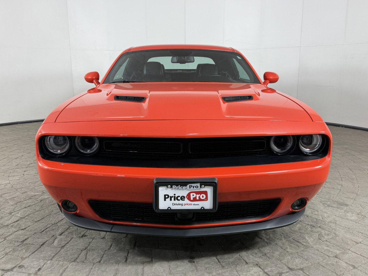 Used 2023 Dodge Challenger SXT w/ Plus Package image 2