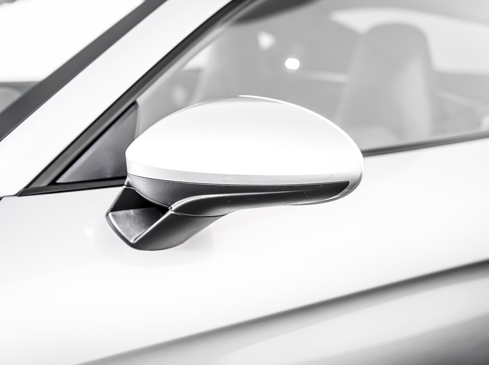 Certified 2025 Porsche 718 Cayman RWD image 29
