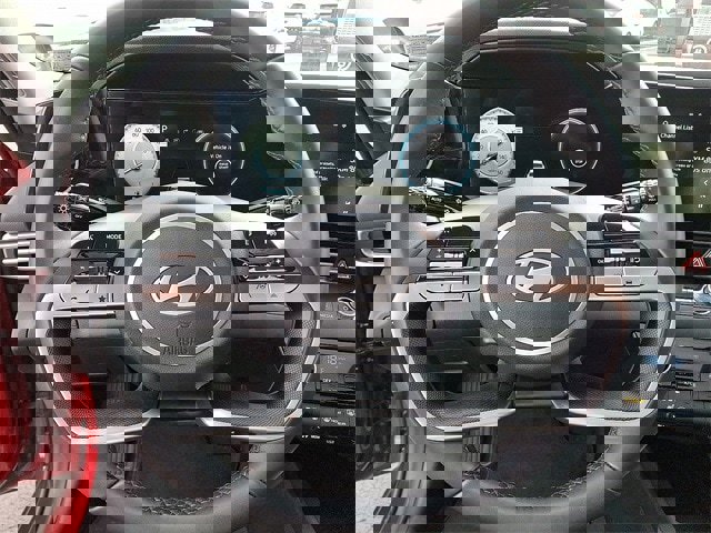 Certified 2024 Hyundai Elantra SEL w/ Convenience Package image 20