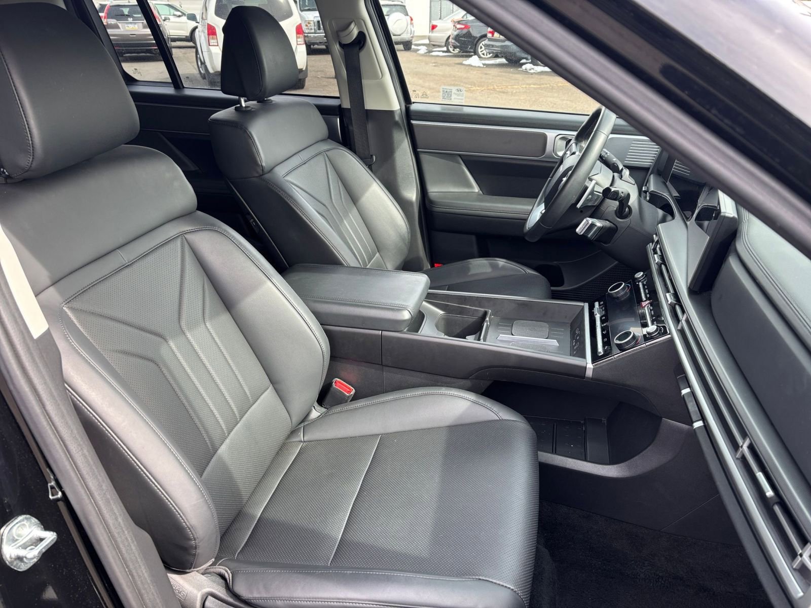 Used 2025 Hyundai Santa Fe SEL image 29