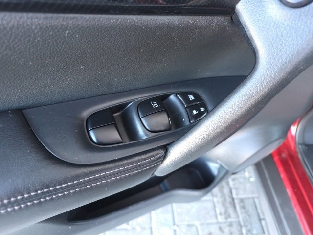 Used 2020 Nissan Rogue SL w/ Premium Package image 20