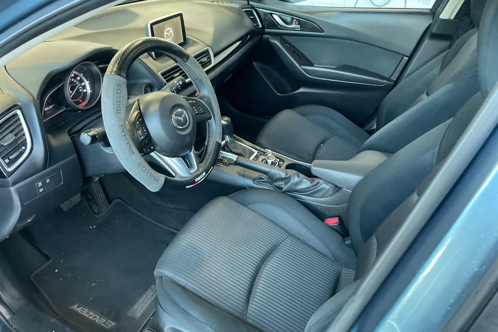 Used 2015 MAZDA MAZDA3 i Touring FWD image 9