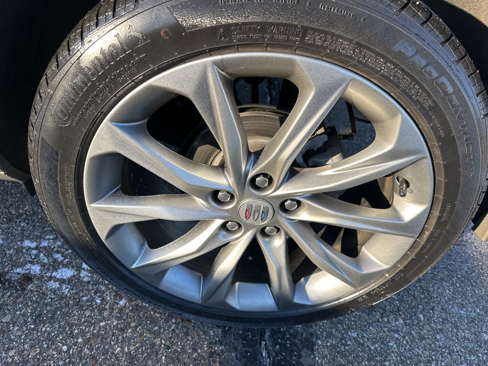 Used 2024 Buick Encore GX Avenir w/ Avenir Convenience Package image 6