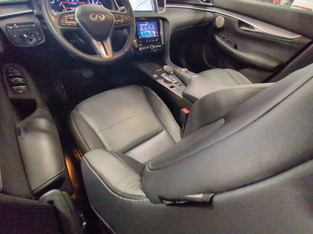 Used 2023 INFINITI QX55 Essential image 20
