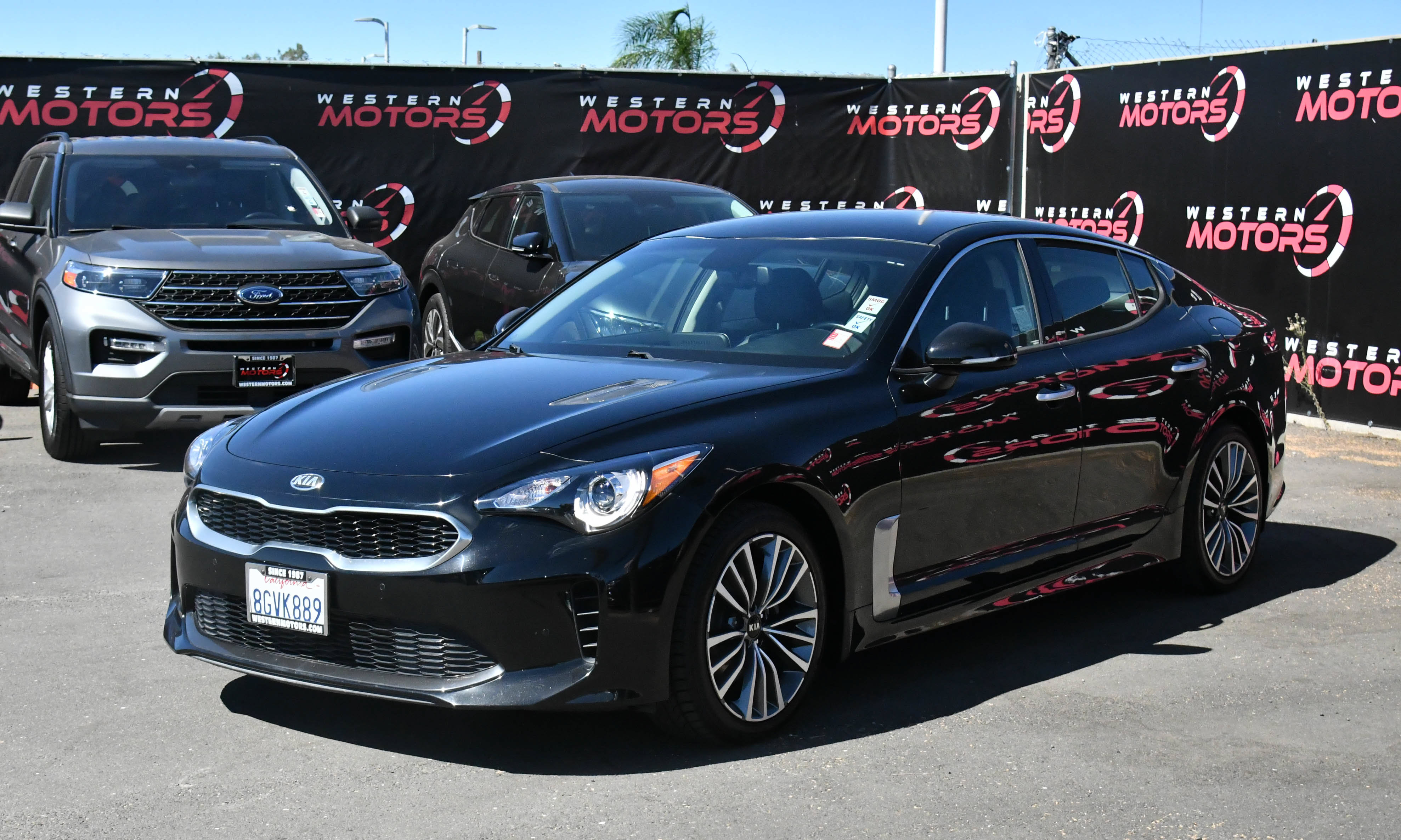 Used 2019 Kia Stinger RWD image 3