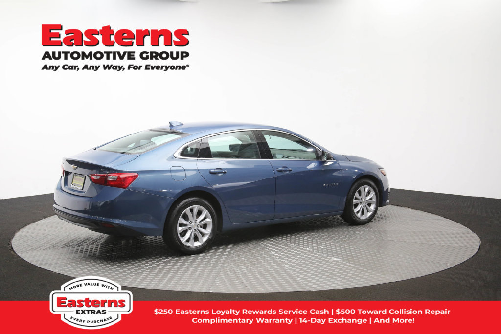 Used 2025 Chevrolet Malibu LT FWD image 44