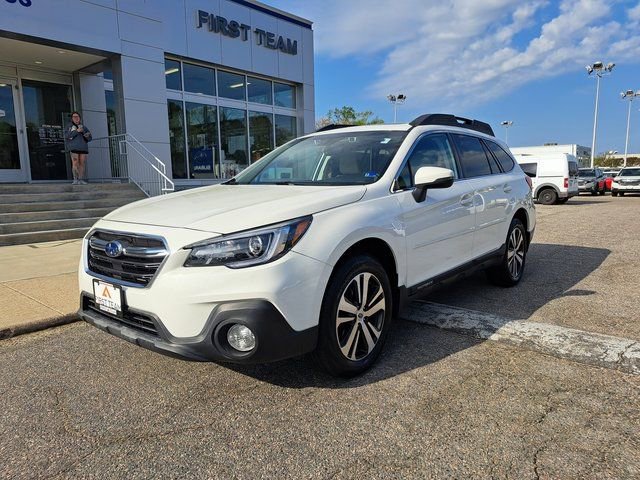 Used 2018 Subaru Outback 2.5i Limited image 2