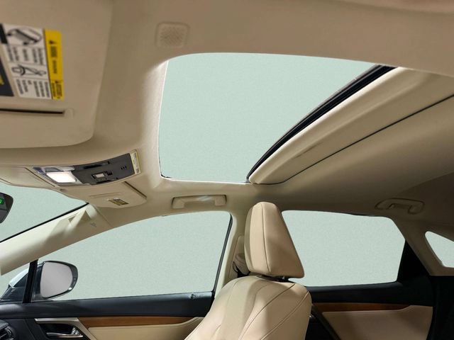 Used 2022 Lexus RX 350 AWD w/ Premium Package image 28