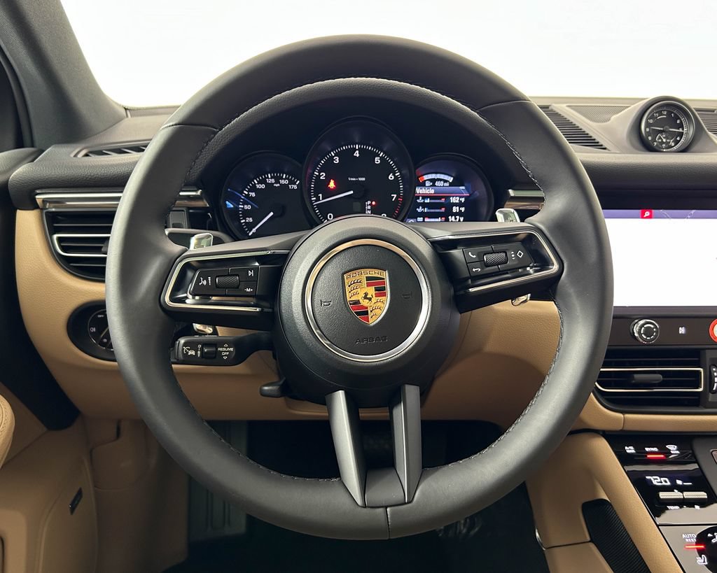 New 2026 Porsche Macan AWD/4WD image 17