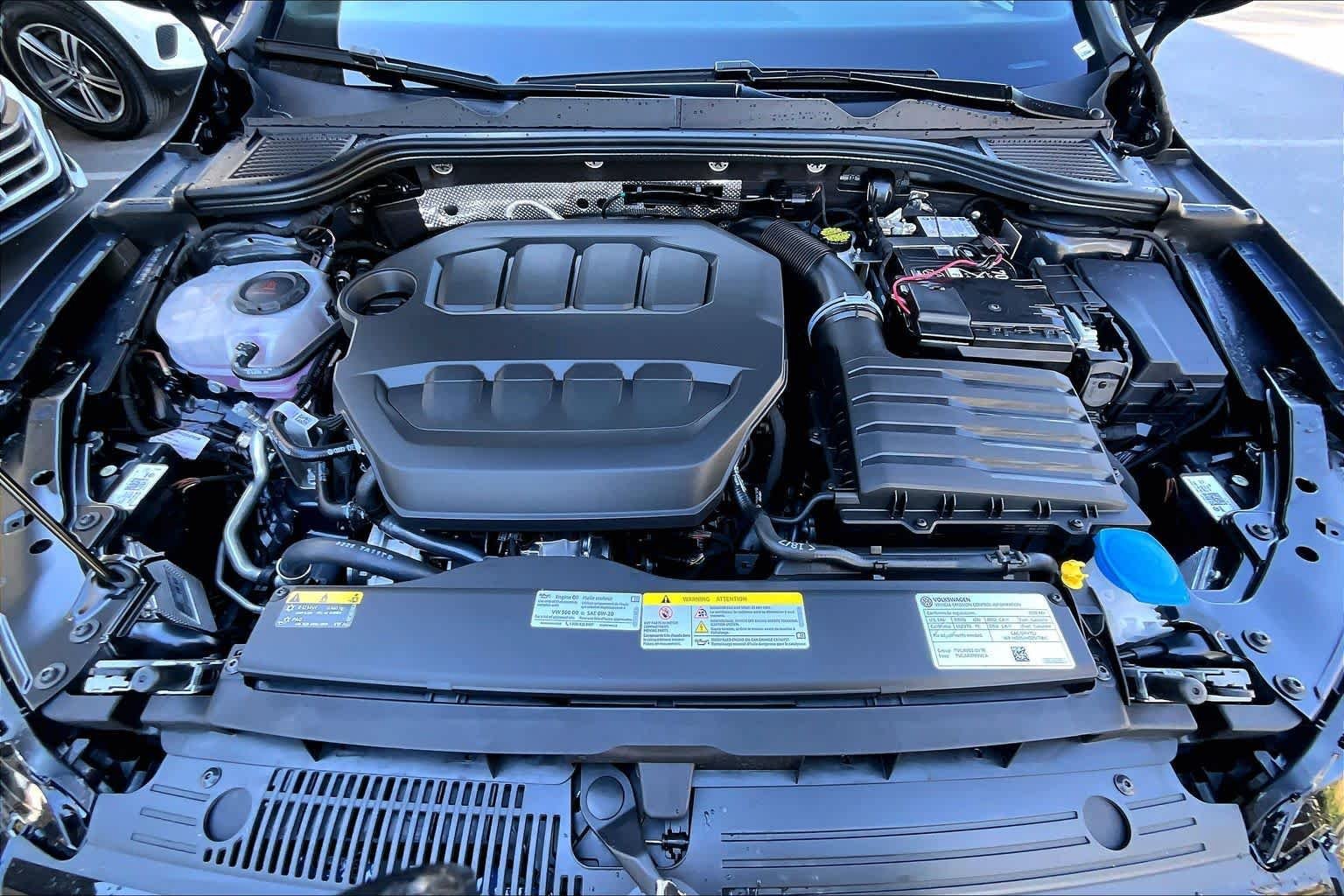 New 2026 Volkswagen GTI SE FWD image 16