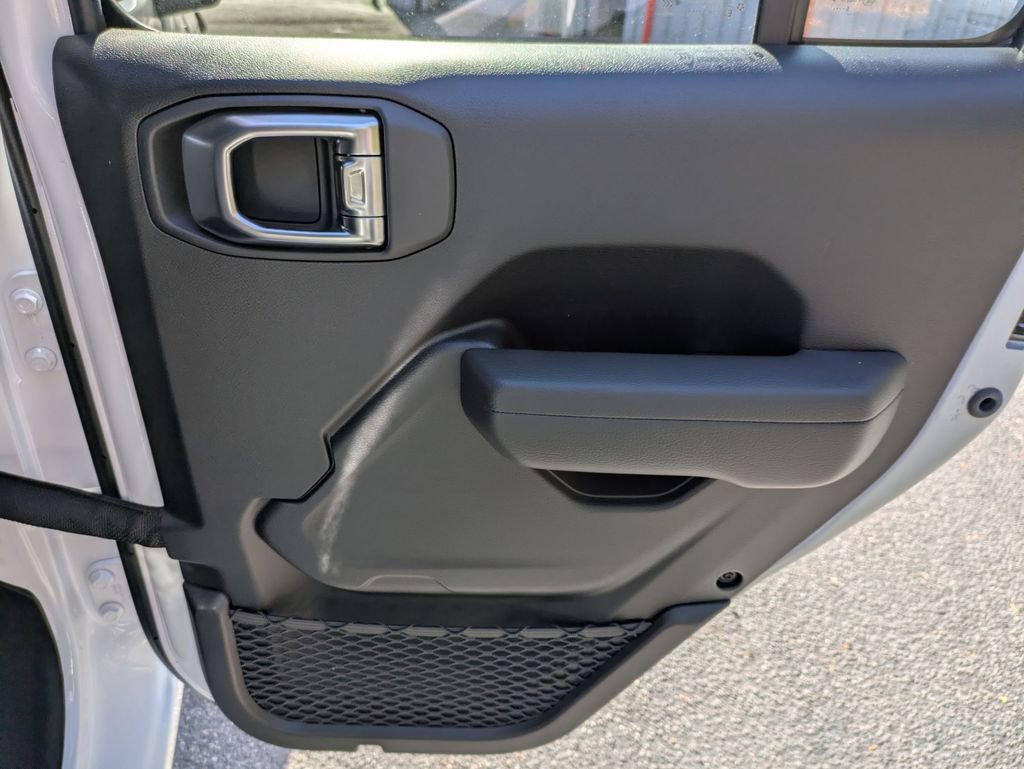 New 2026 Jeep Wrangler Sport S image 31