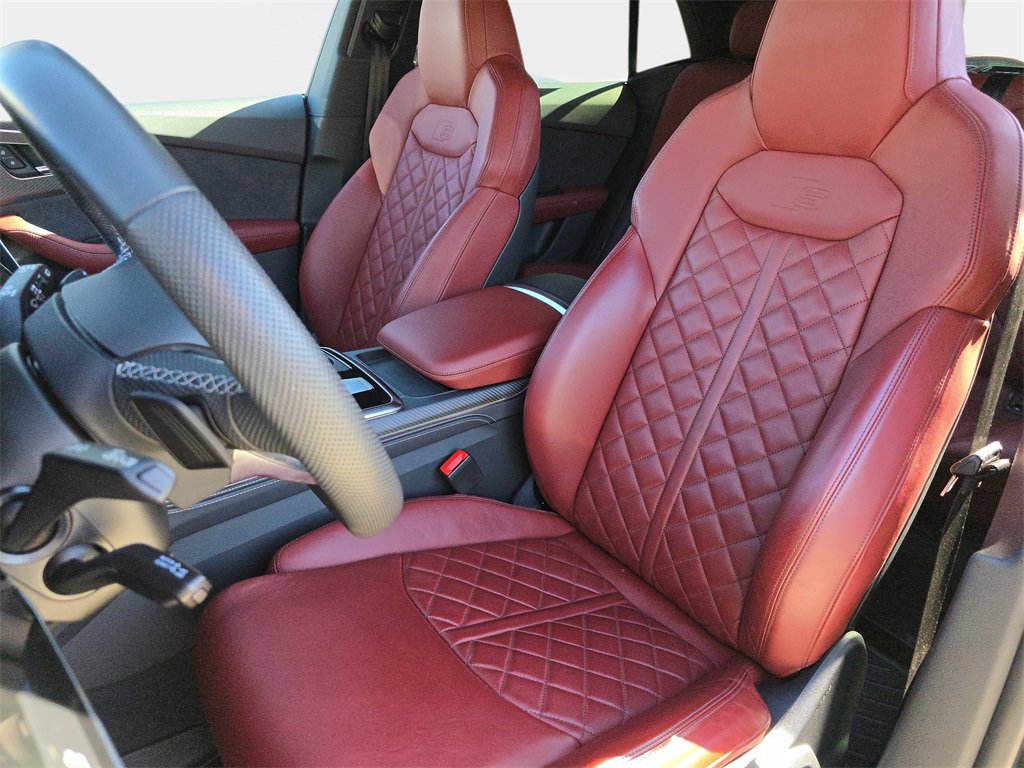 Certified 2025 Audi SQ8 Premium Plus image 15