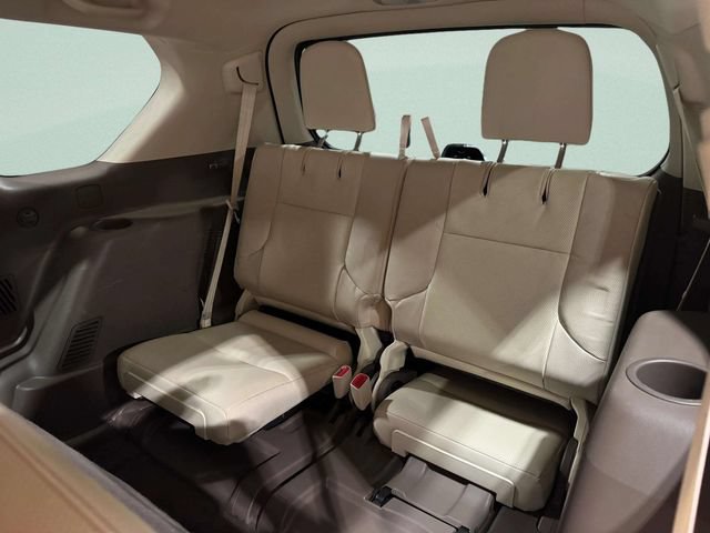 Used 2016 Lexus GX 460 w/ Premium Package AWD/4WD image 26