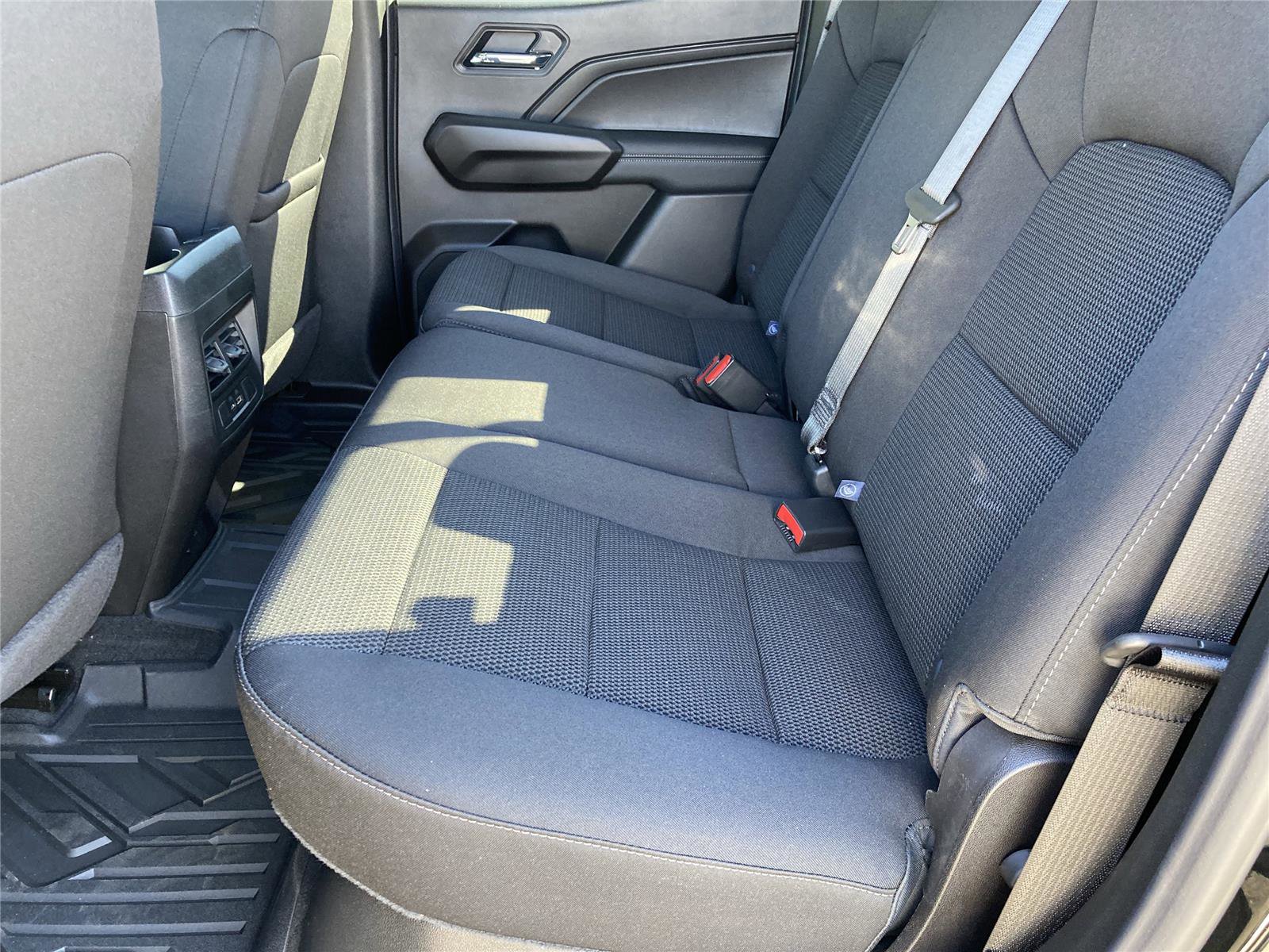 New 2026 GMC Canyon Elevation w/ Convenience Package image 19