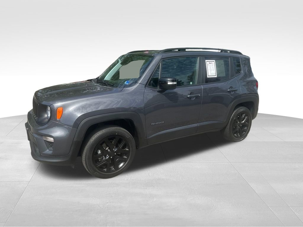 Used 2023 Jeep Renegade Altitude AWD/4WD image 3