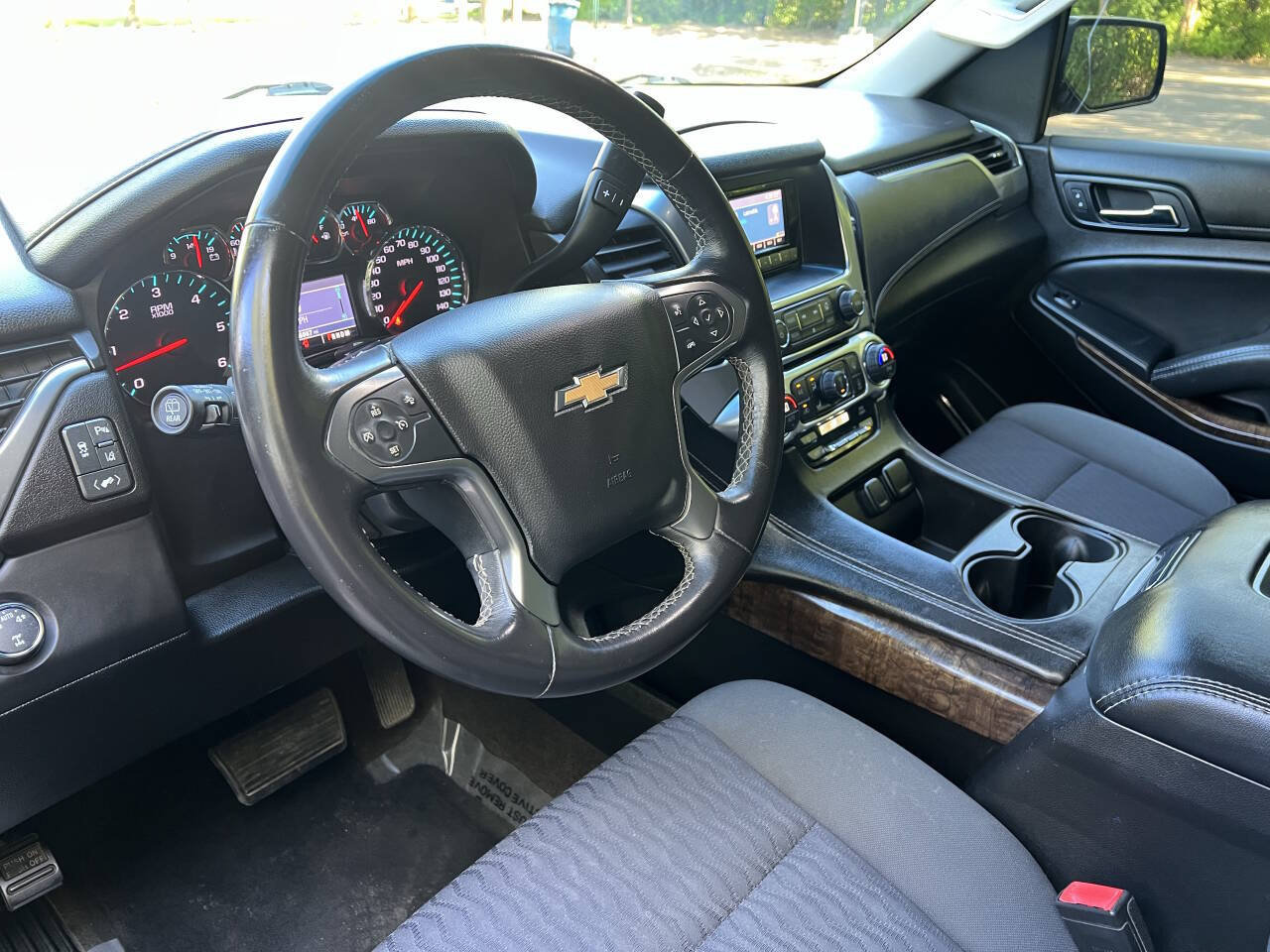 Used 2015 Chevrolet Tahoe LS w/ Driver Alert Package AWD/4WD image 21