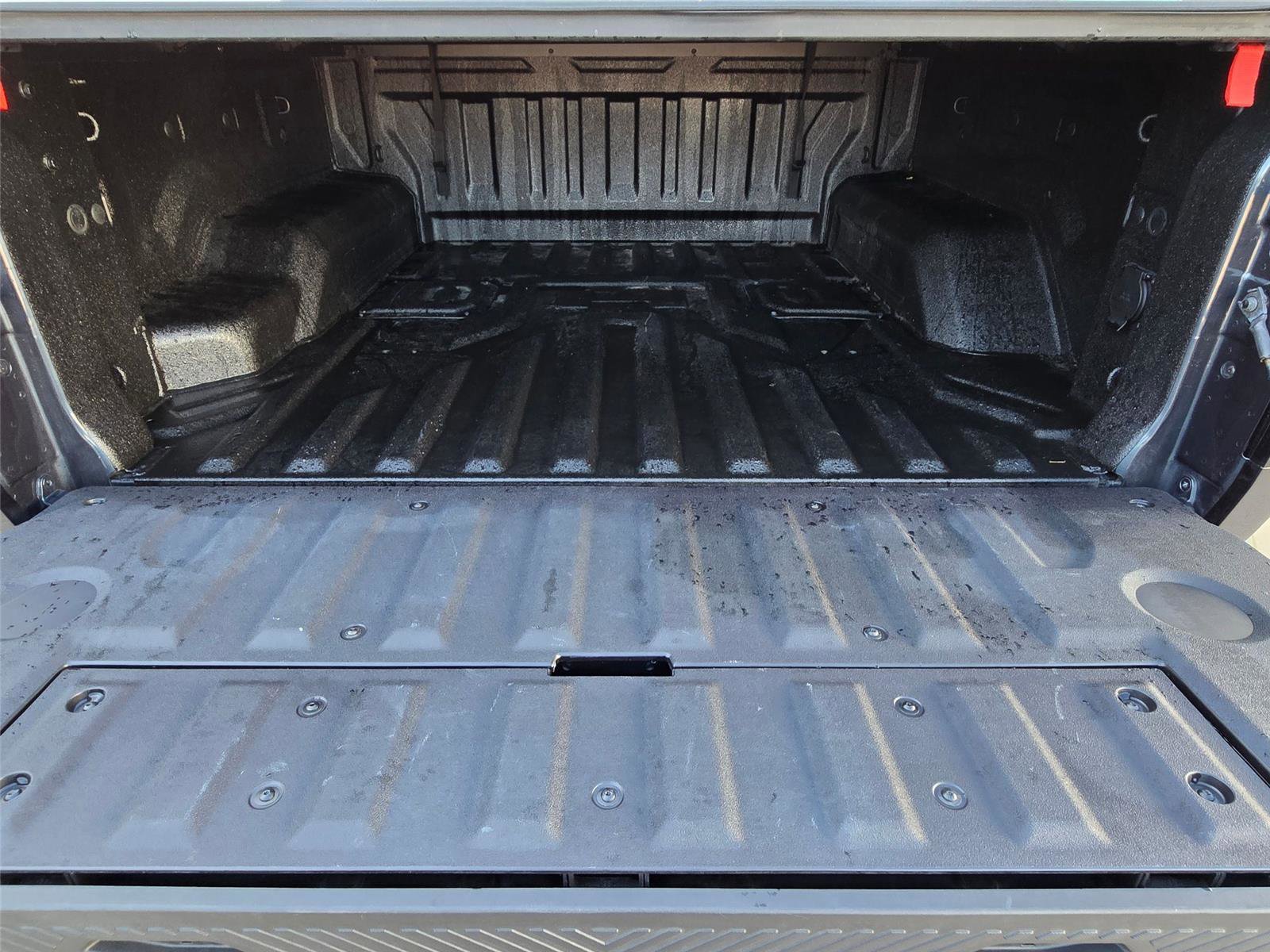 Used 2025 GMC Hummer EV 3X image 32