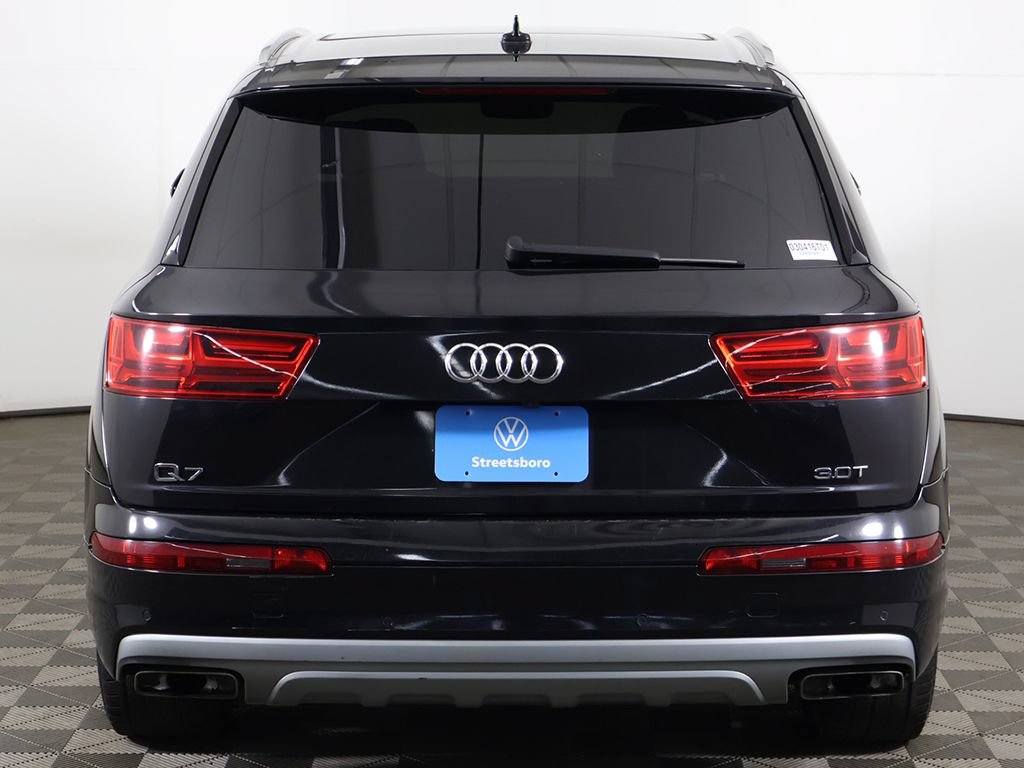 Used 2018 Audi Q7 3.0T Premium Plus AWD/4WD image 16