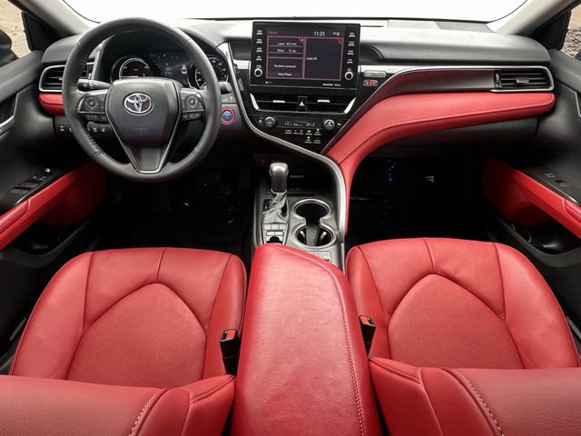Used 2024 Toyota Camry XSE w/ Cold Weather Package FWD image 10