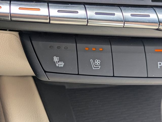 Certified 2025 Cadillac CT4 Premium Luxury RWD image 21