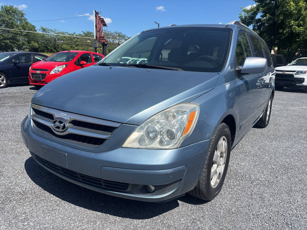 Used 2007 Hyundai Entourage Limited