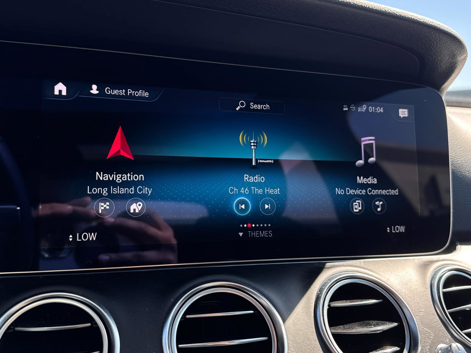 Used 2023 Mercedes-Benz E 350 Sedan image 21